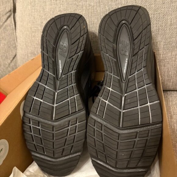 Men's New Balance Skid Resistant Black Work Shoes Size 115. - Picture 4 of 8